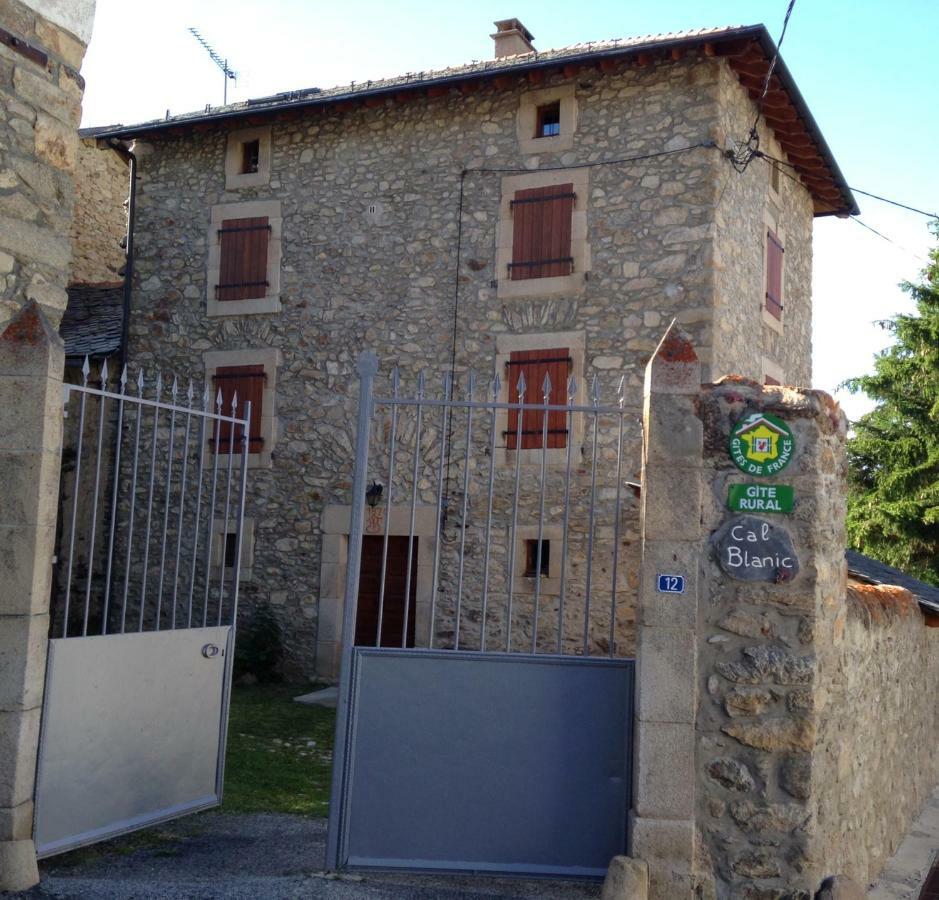Maison De Caractere En Pierre Cal Blanic